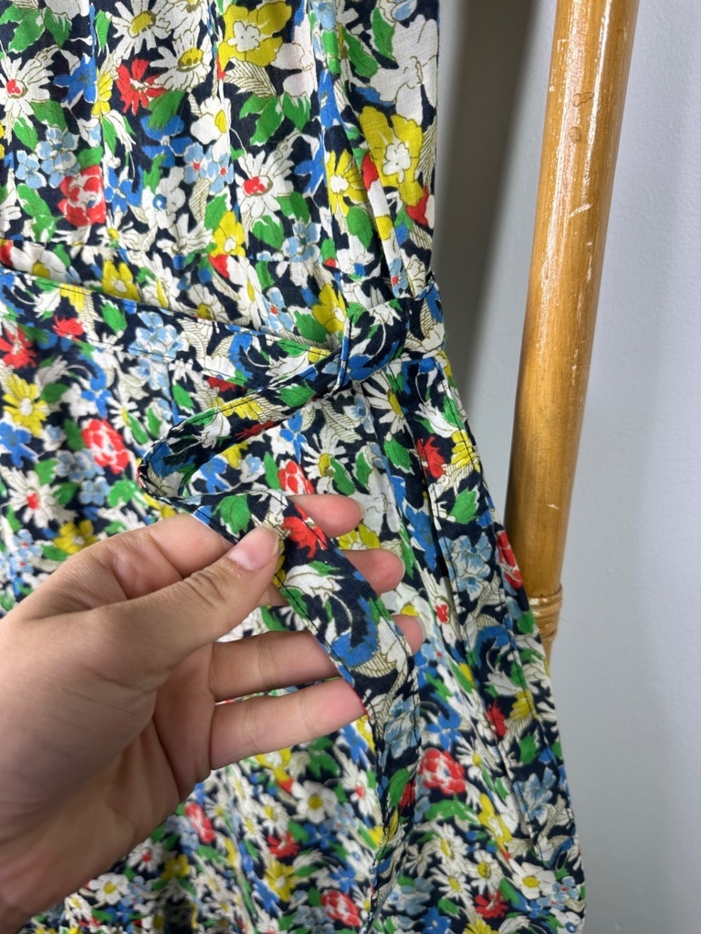 Vintage Floral Green and Black Colorful Maxi Dress sz S - Picture 3 of 11